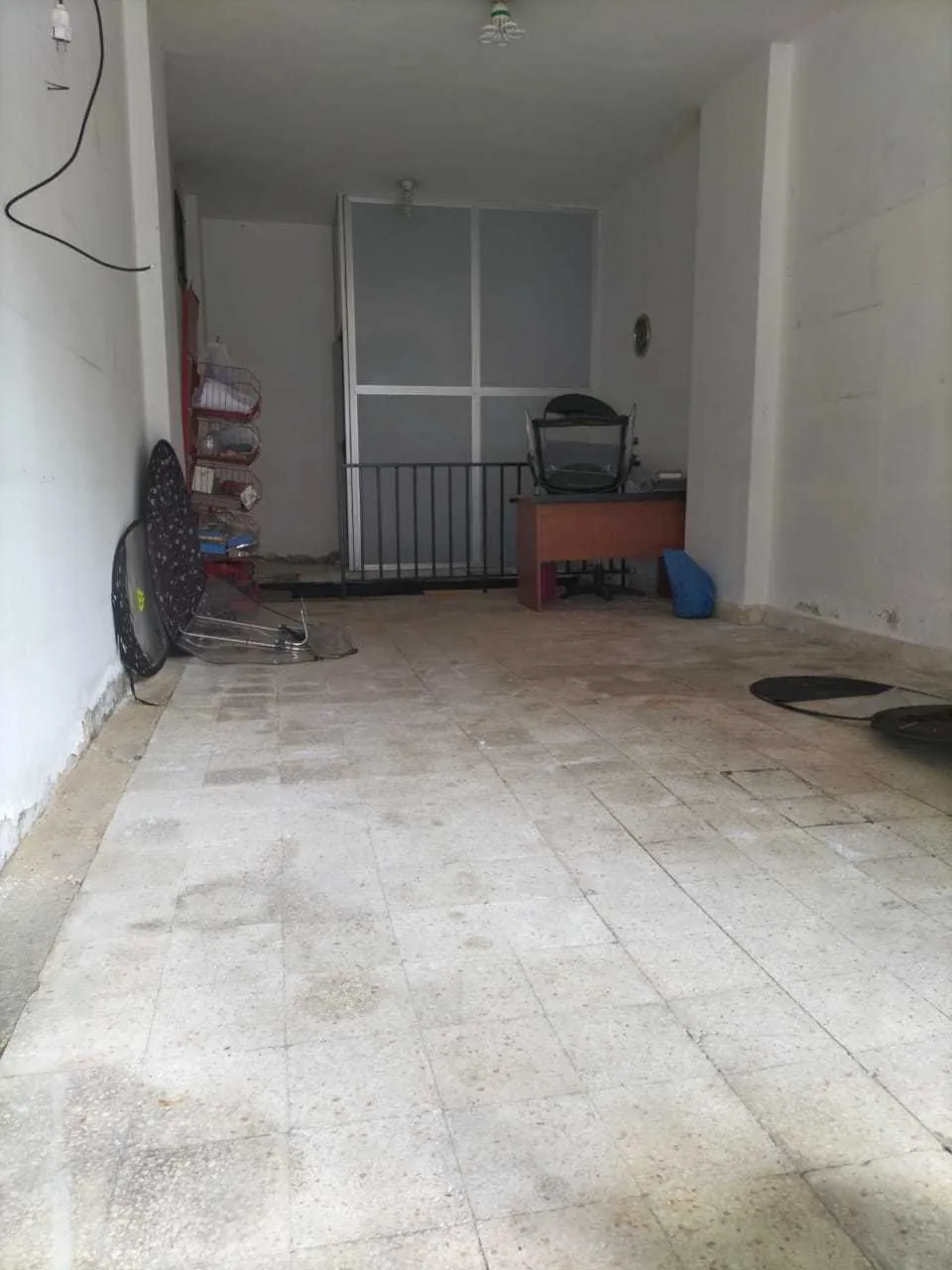 Prime Location Shop in Moawad, Dahieh, Beirut — الصورة 4