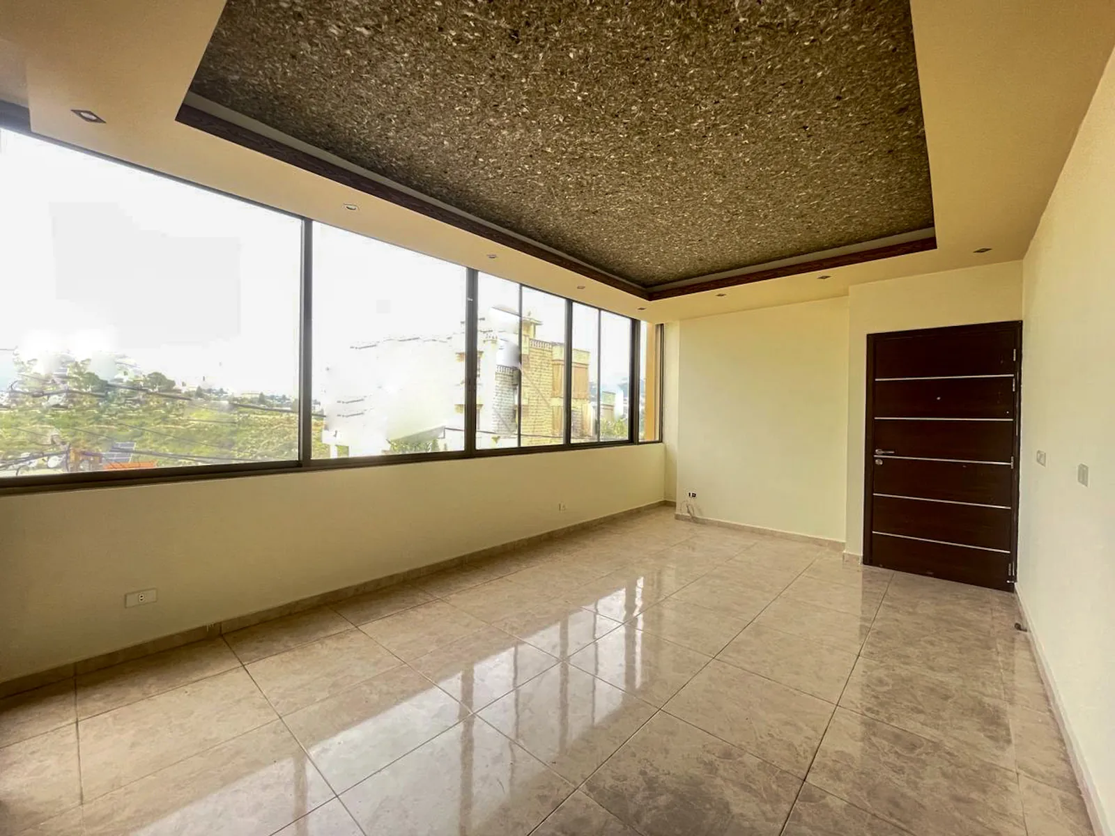 Decorated Apartment in Aoukar, Metn