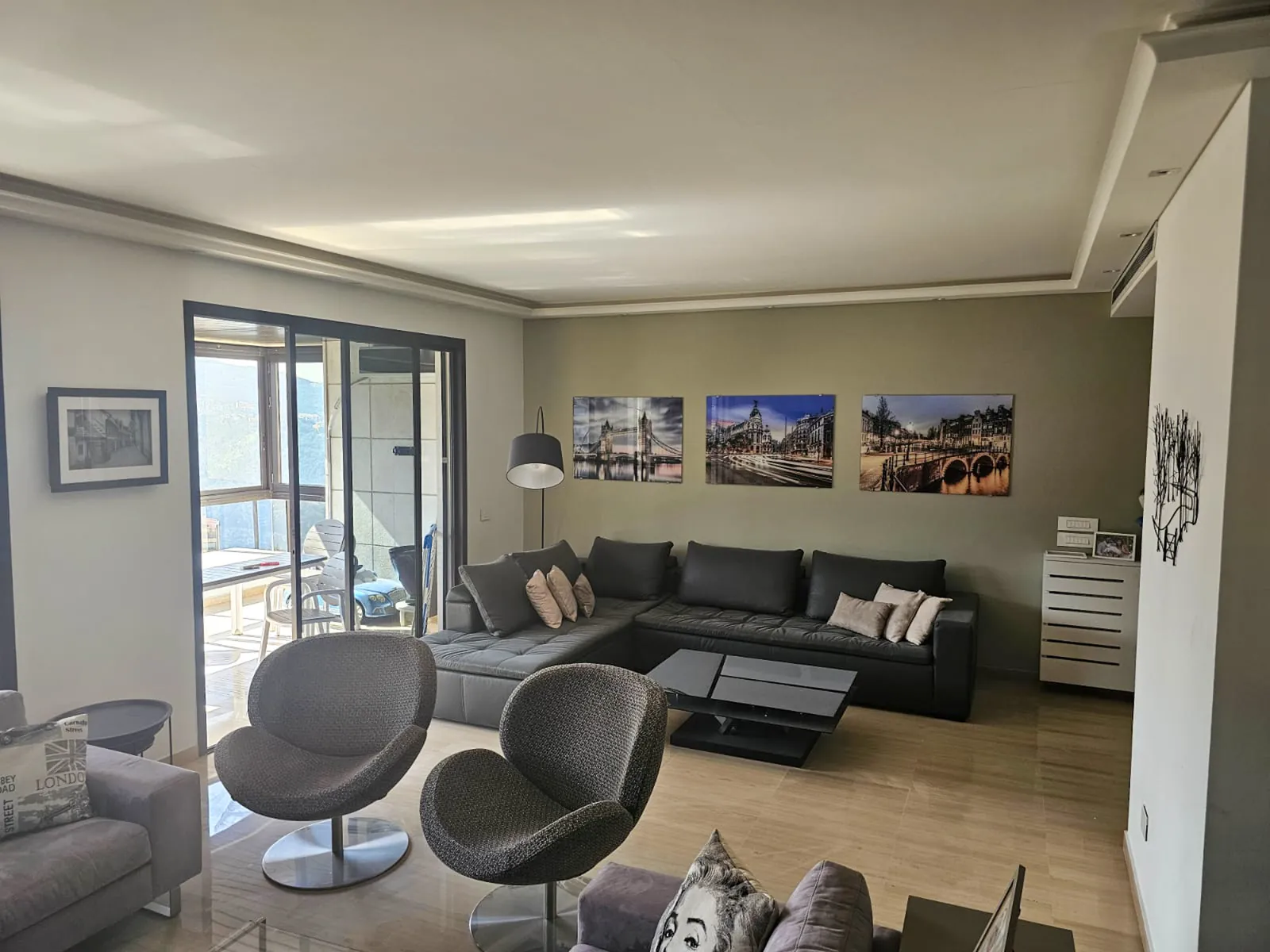 Furnished Apartment in Biyada, Metn with Sea and Mountain View — الصورة 2