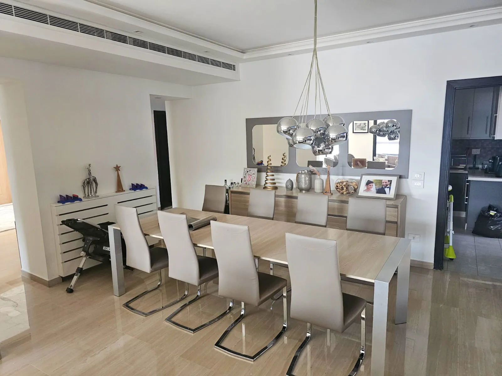 Furnished Apartment in Biyada, Metn with Sea and Mountain View — الصورة 3