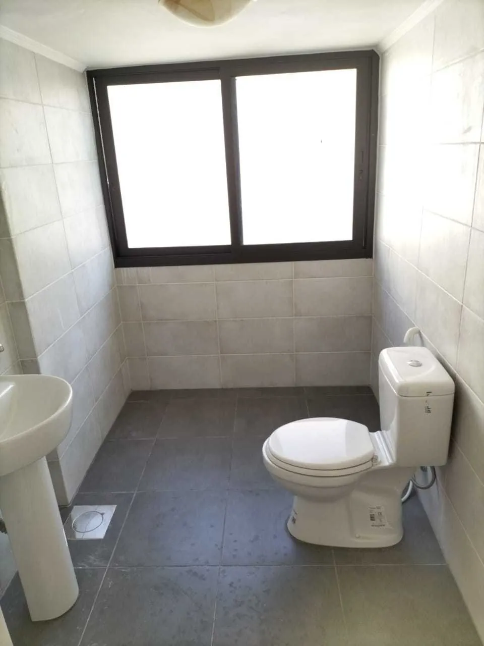 Prime Location Office in Badaro, Beirut — الصورة 5