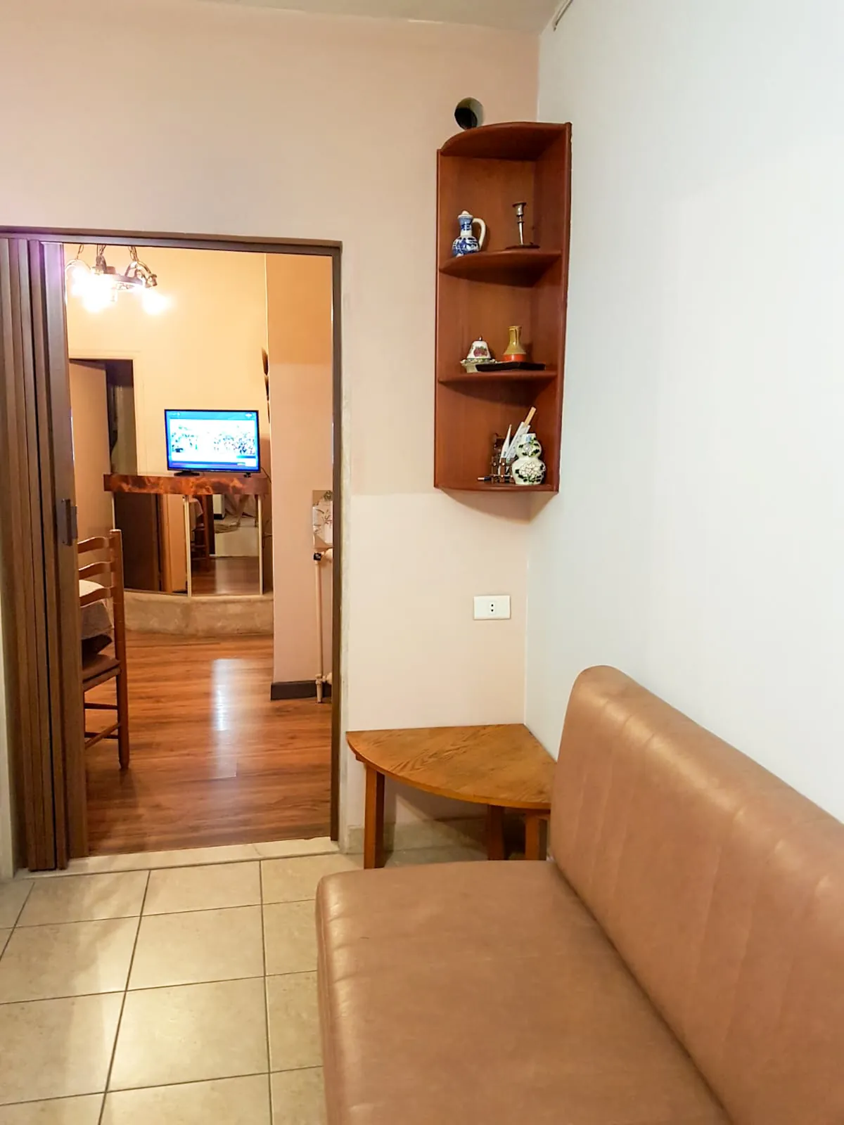 Fully Furnished Apartment in Elissar, Metn with Sea View — الصورة 4