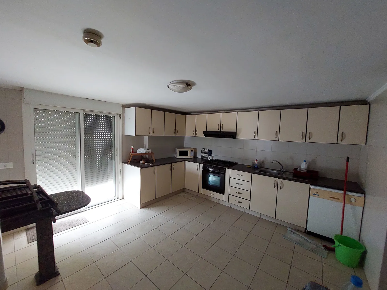Furnished Apartment in Mtayleb, Metn with Terrace — الصورة 4