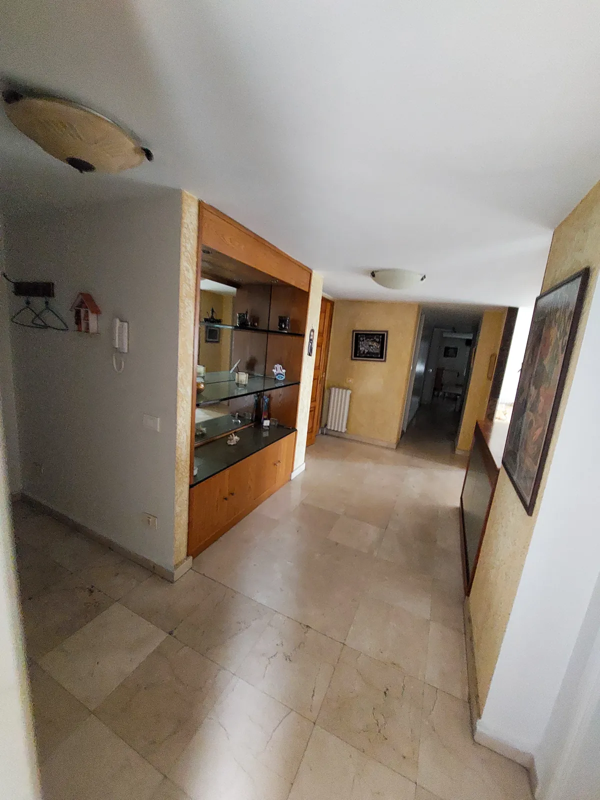 Furnished Apartment in Mtayleb, Metn with Terrace — الصورة 5