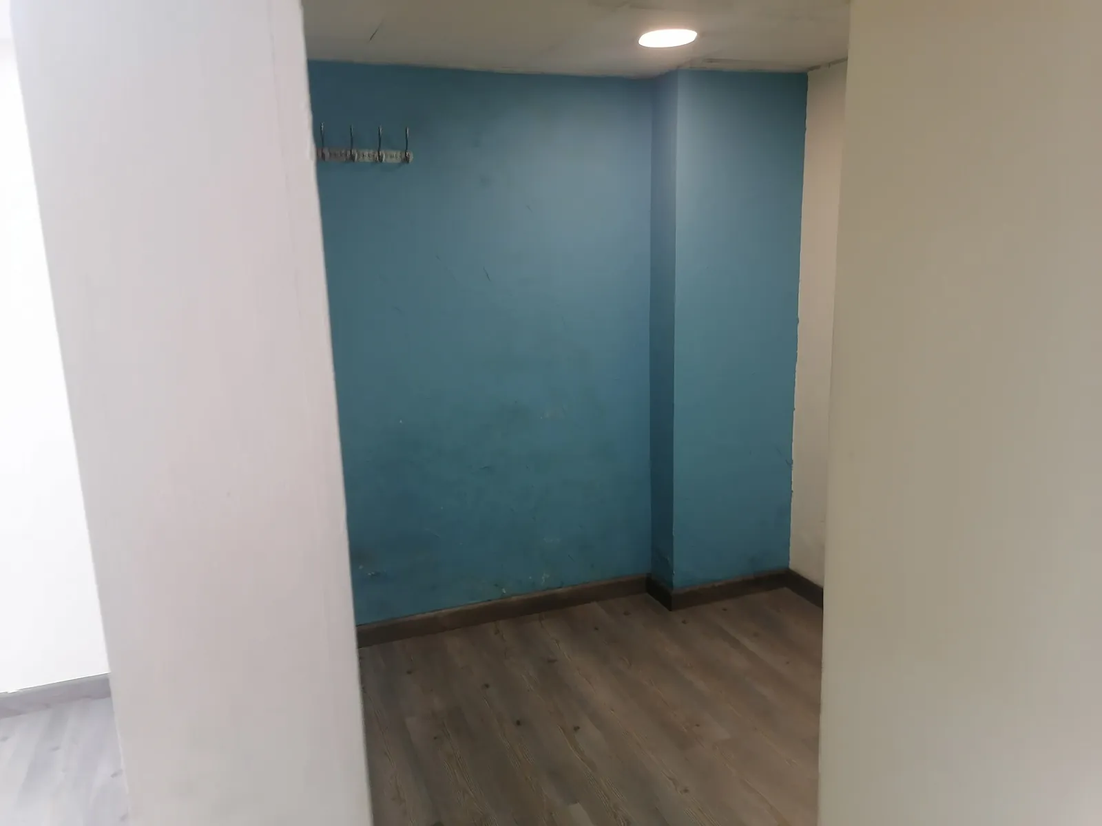 Prime Location Shop in Hadath , Baabda — الصورة 2
