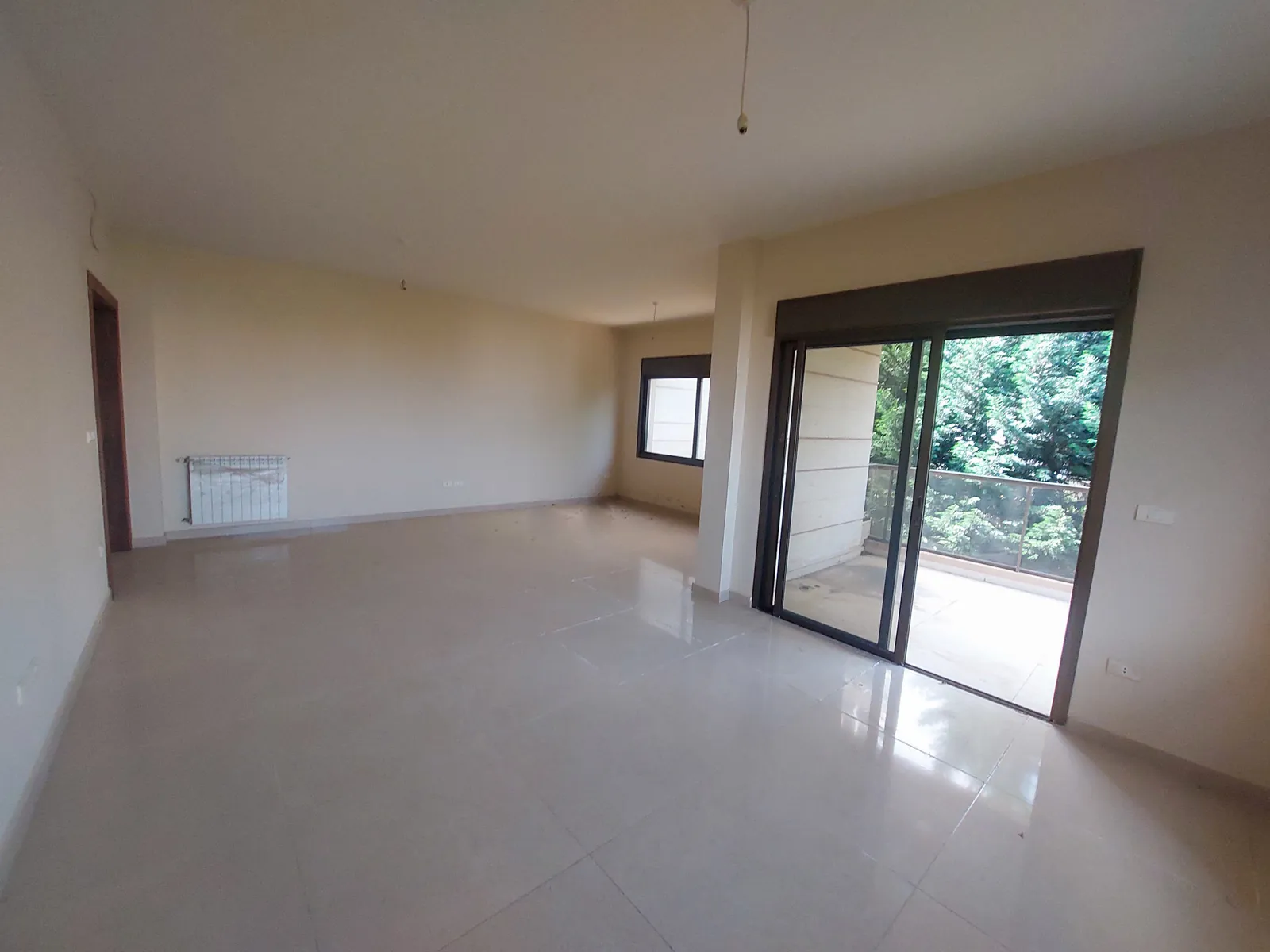 New Apartment in Mazraat Yachouh, Metn