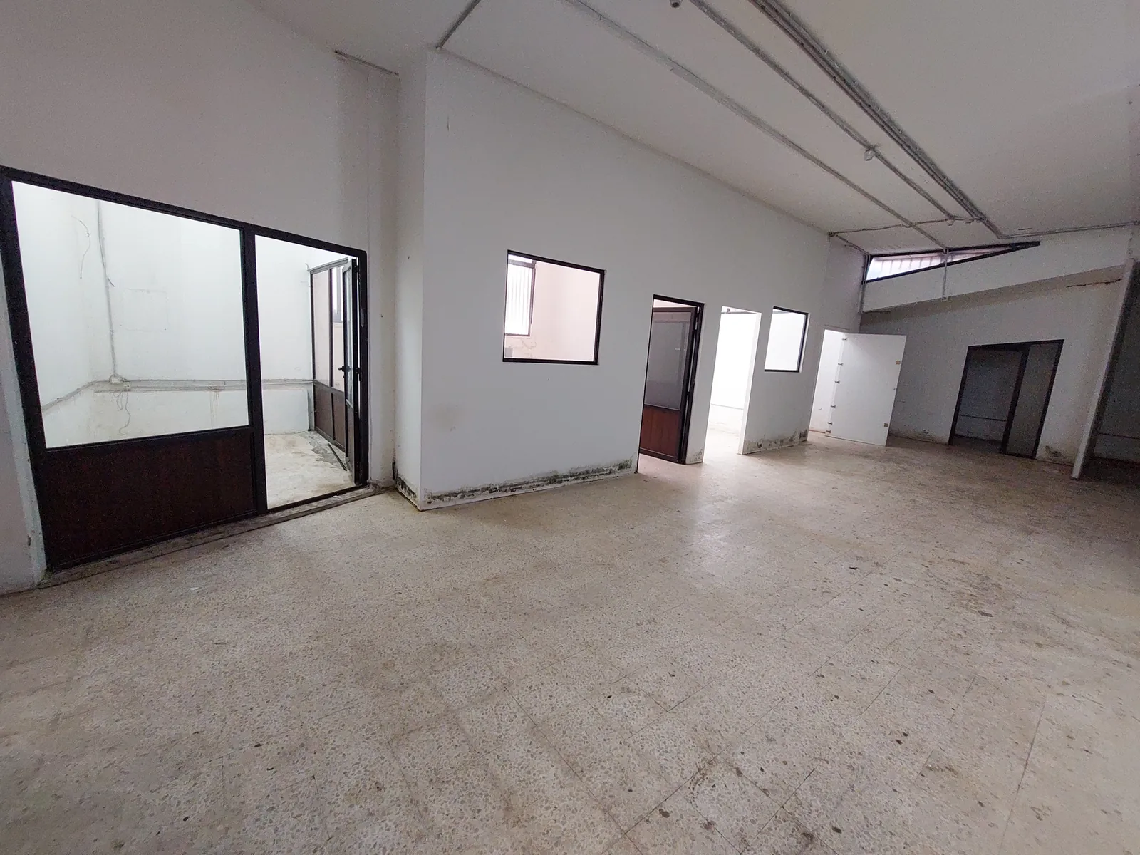 Prime Location Warehouse in New Rawda, Metn