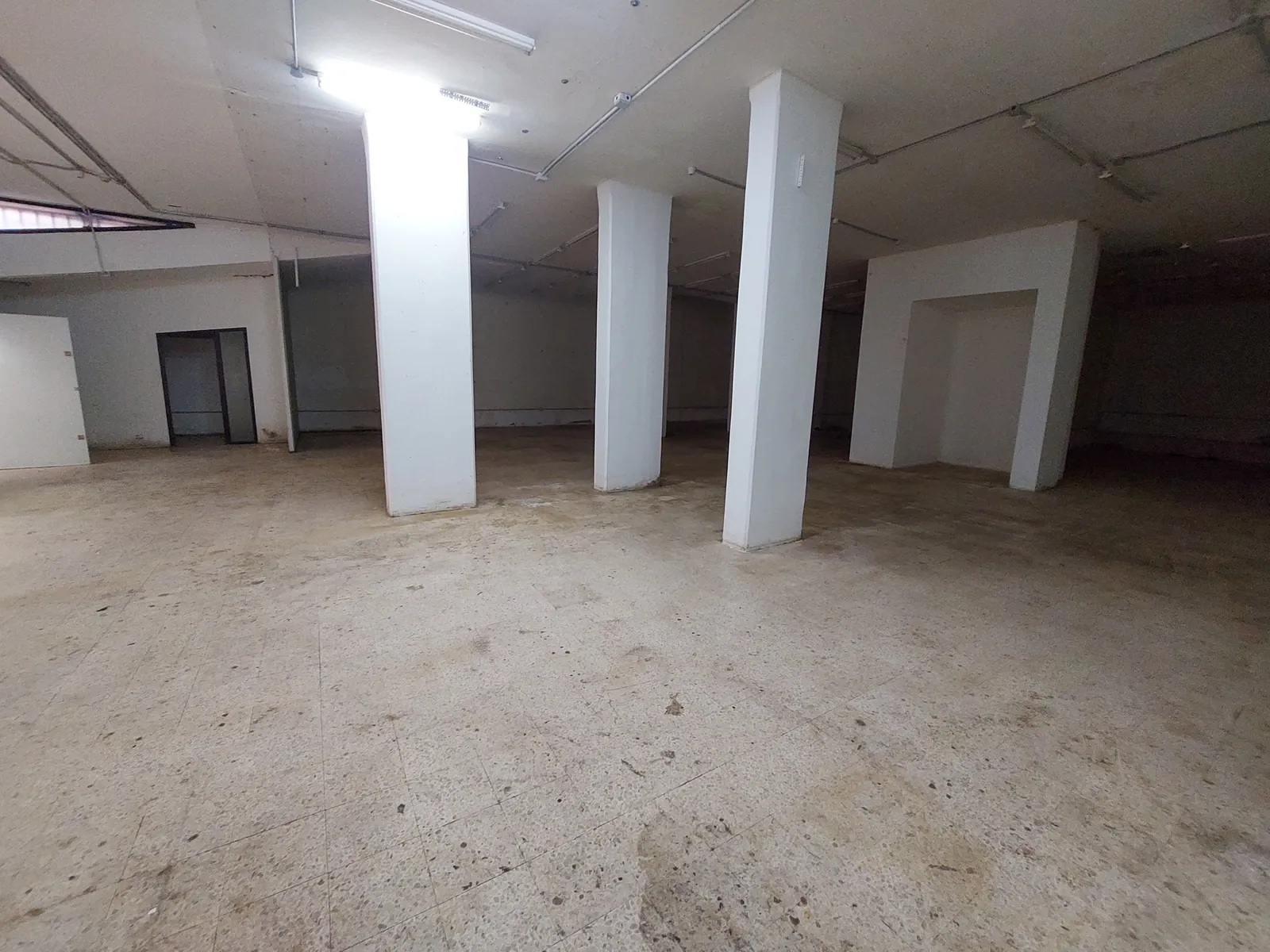 Prime Location Warehouse in New Rawda, Metn — photo 4