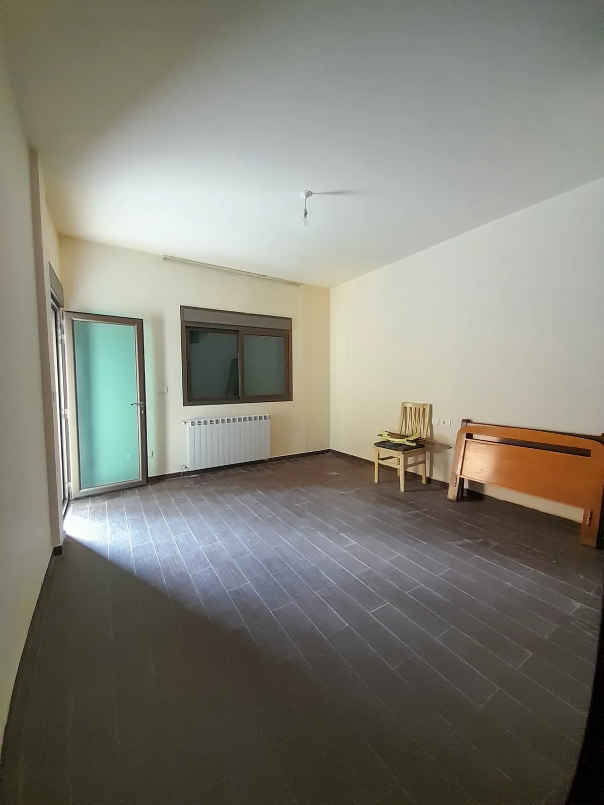 Semi-Furnished Apartment in Bhorsaf with Mountain and Sea View — الصورة 4