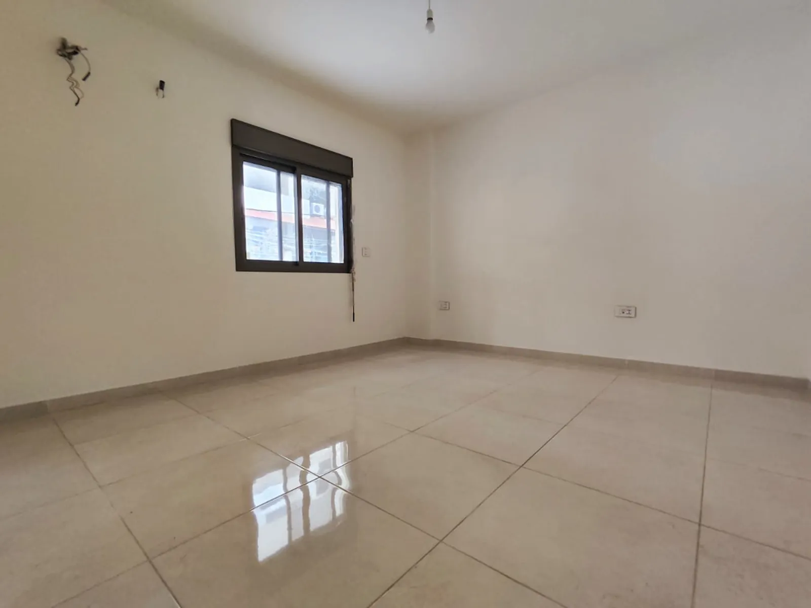 PAYMENT FACILITIES- Apartment in Mar Roukoz with Mountain View — الصورة 5