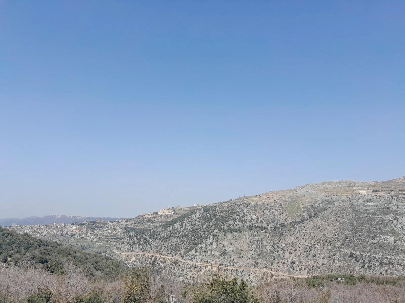 Land in Tarchich, Baabda Overlooking the Ocean and the Mountains