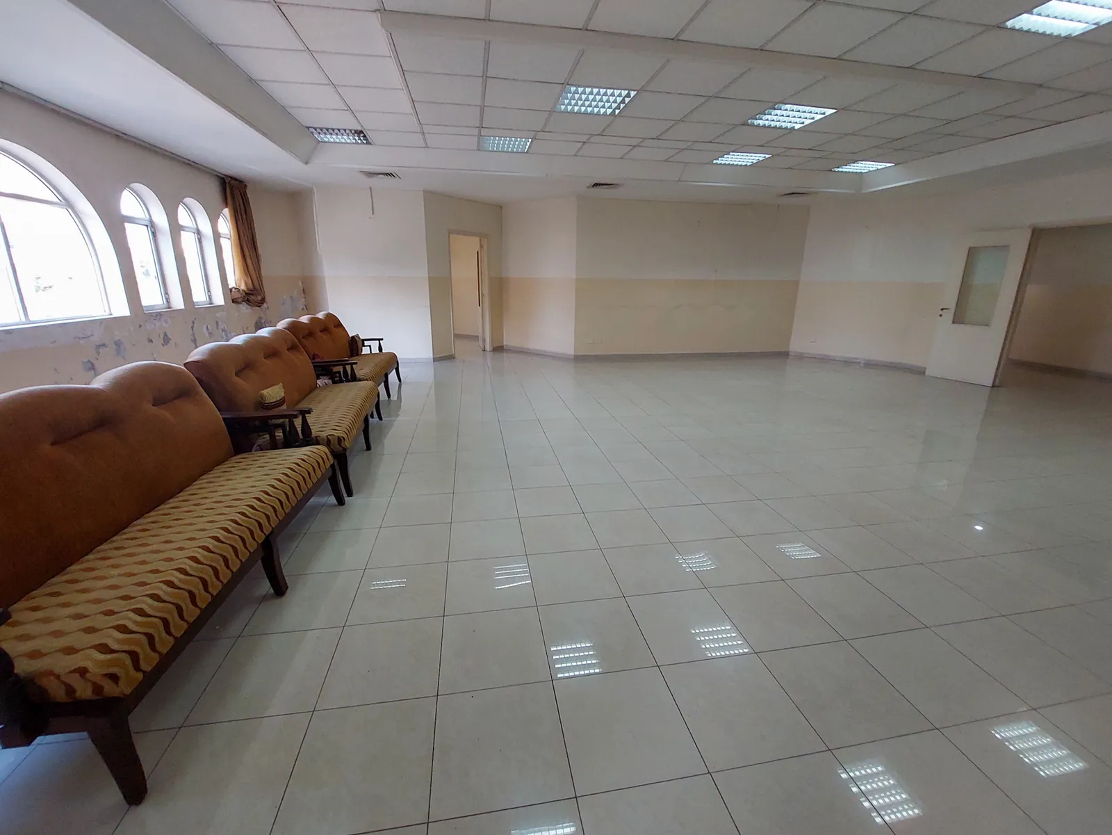 Open Space Office in New Rawda, Metn — الصورة 3