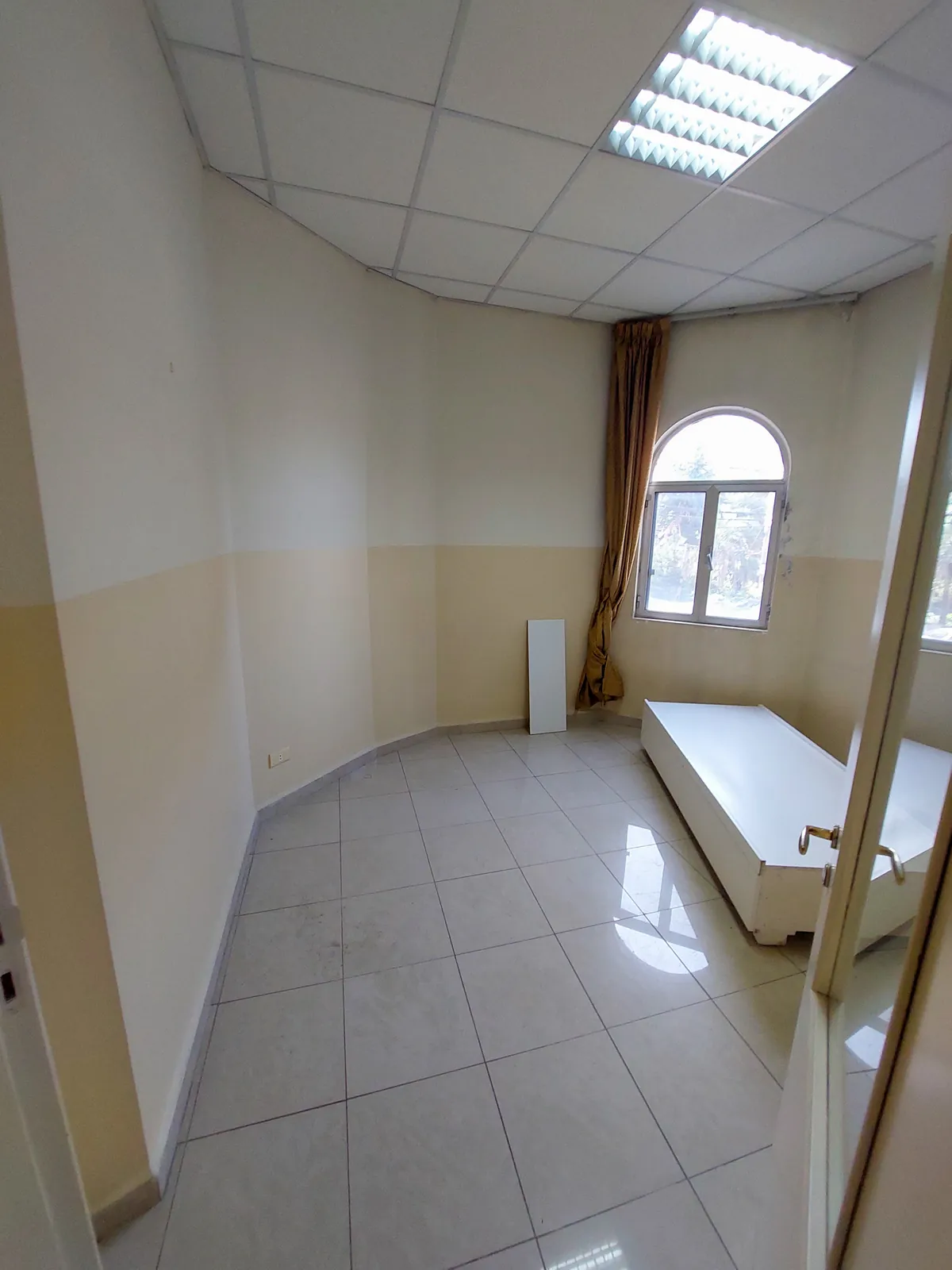 Open Space Office in New Rawda, Metn — الصورة 4