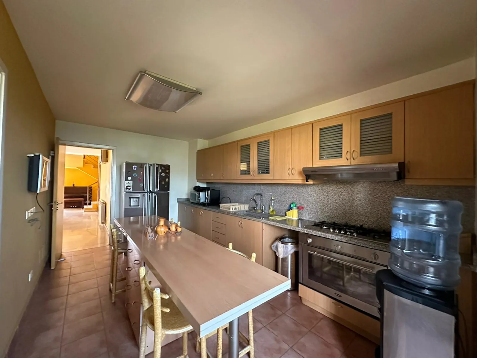 Fully Furnished Duplex in Dbayeh, Metn with View — الصورة 5