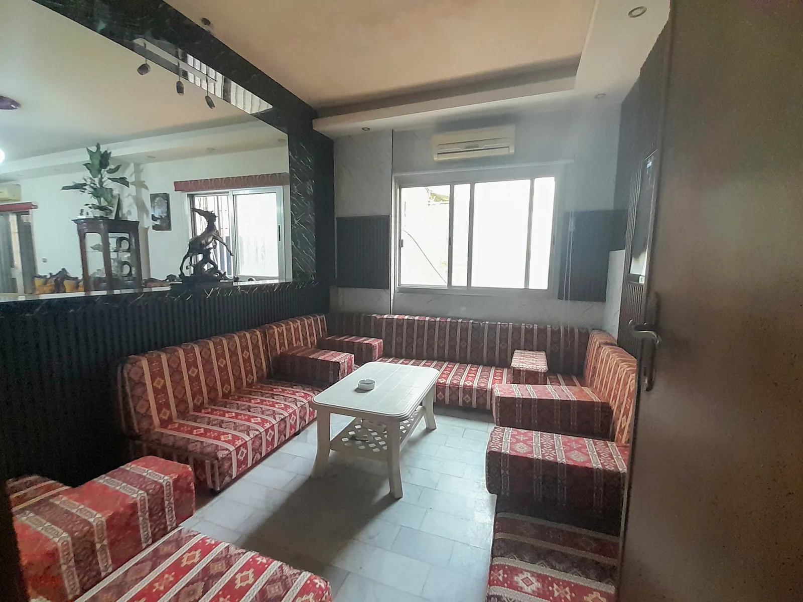 Furnished Apartment in Adonis, Keserwan with Partial View — الصورة 2