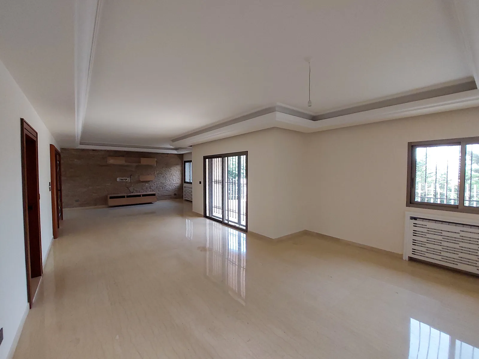 New Apartment in Mazraat Yachouh, Metn with Terrace/Garden — الصورة 2