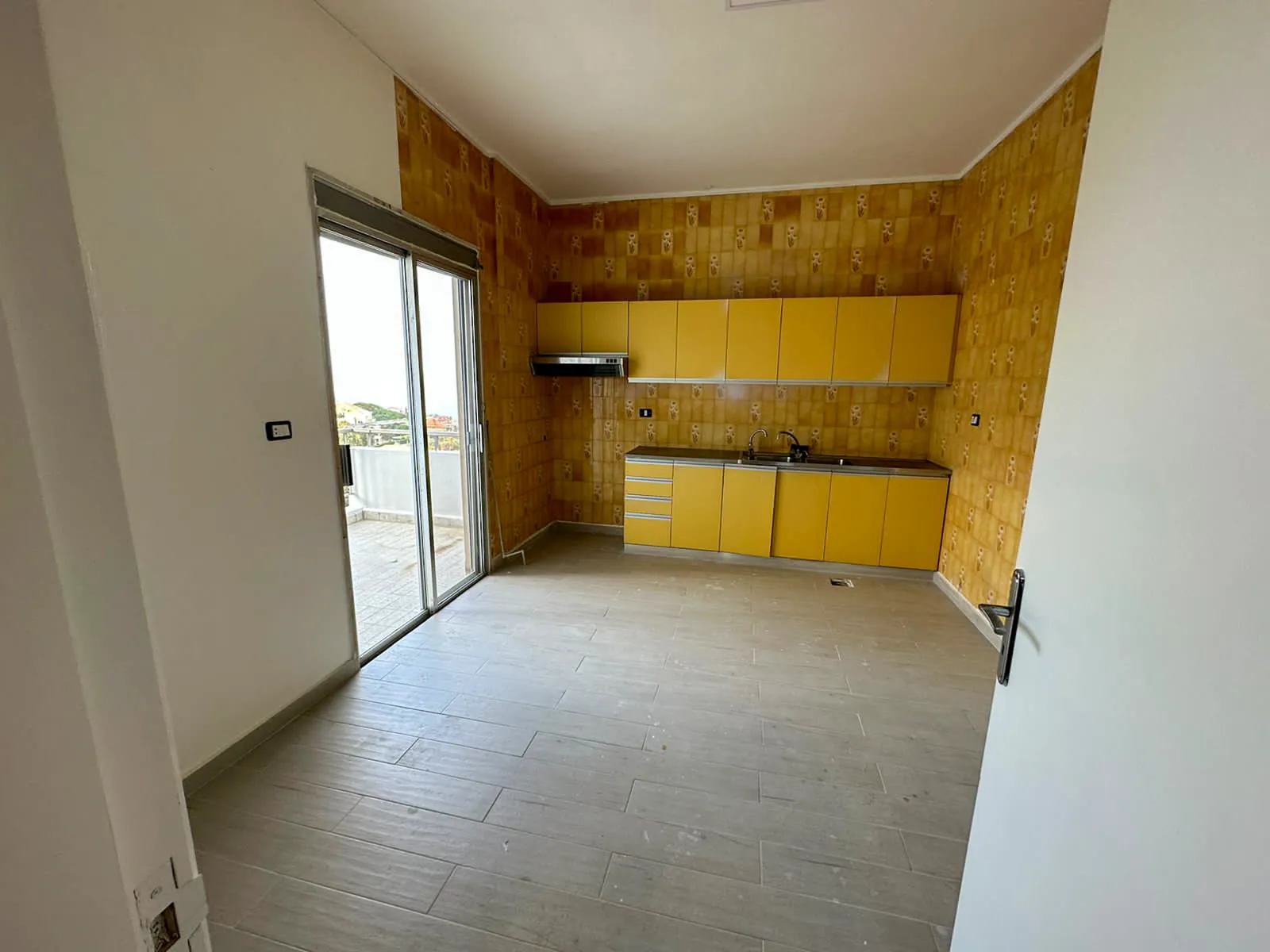 Apartment in Ain Aar, Metn with Sea and Mountain View — photo 2