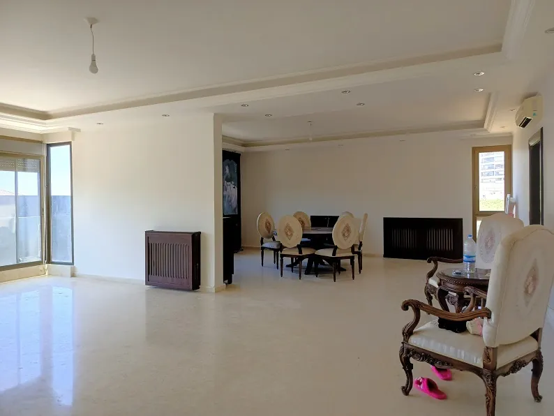 Prime Location Apartment in Mansourieh, Metn — الصورة 2