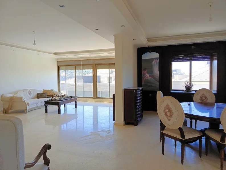 Prime Location Apartment in Mansourieh, Metn — الصورة 3