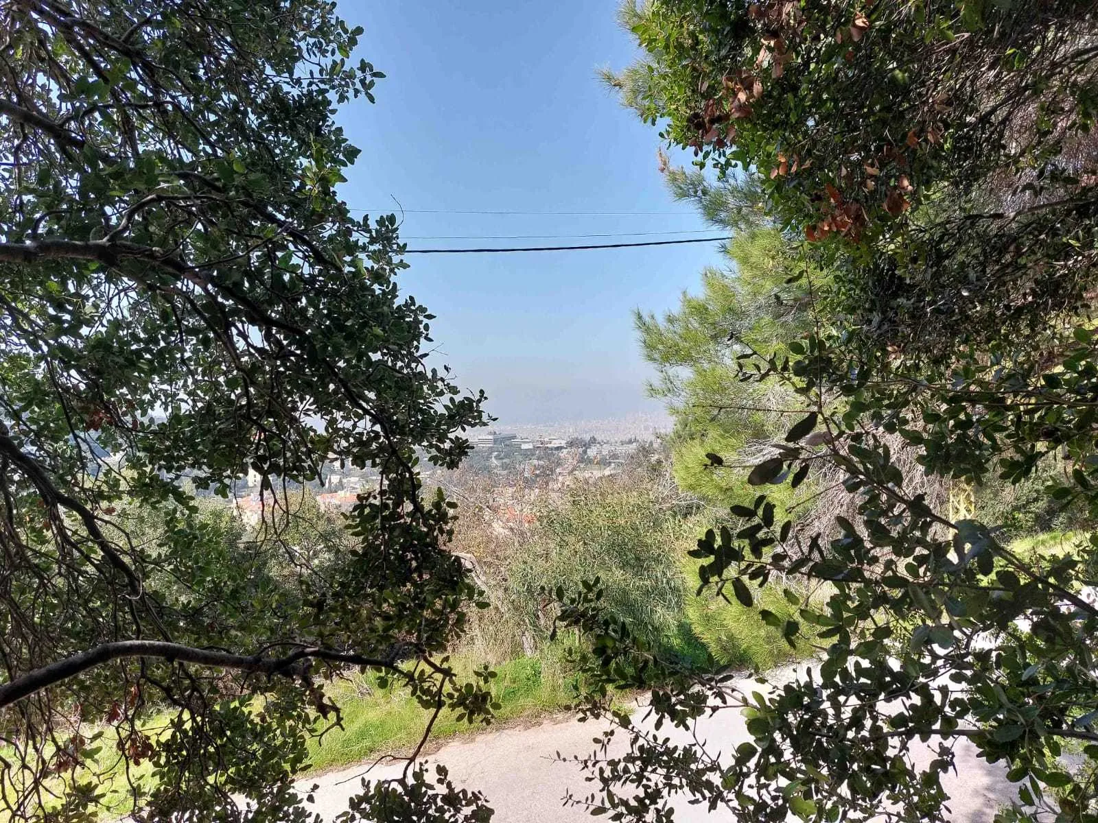 Land in Louaizeh, Baabda Overlooking the Mountains — photo 2