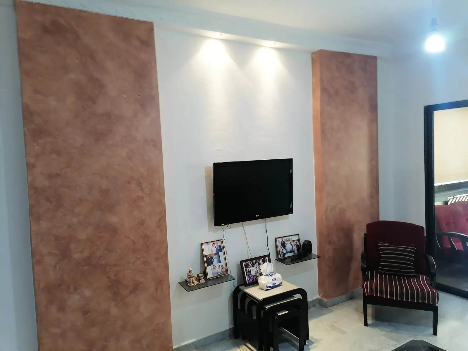 Apartment in Mansourieh, Metn in a Very Calm Area — الصورة 2