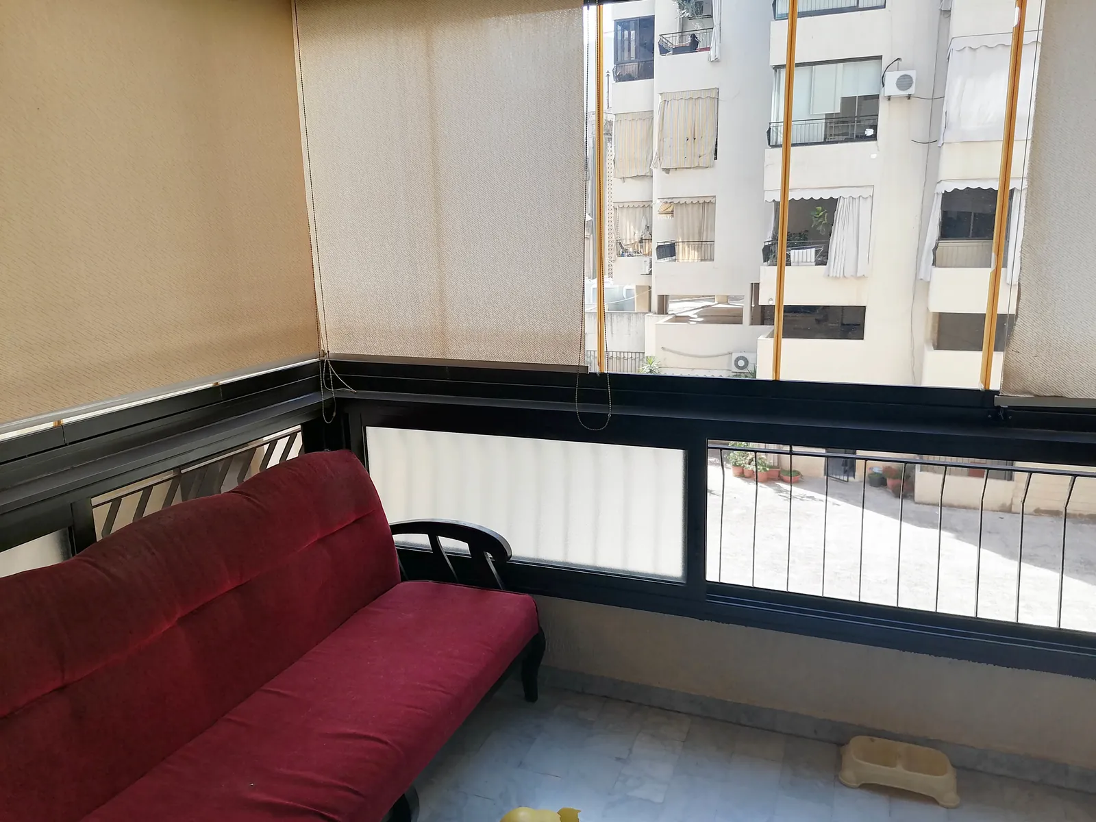 Apartment in Mansourieh, Metn in a Very Calm Area — الصورة 3