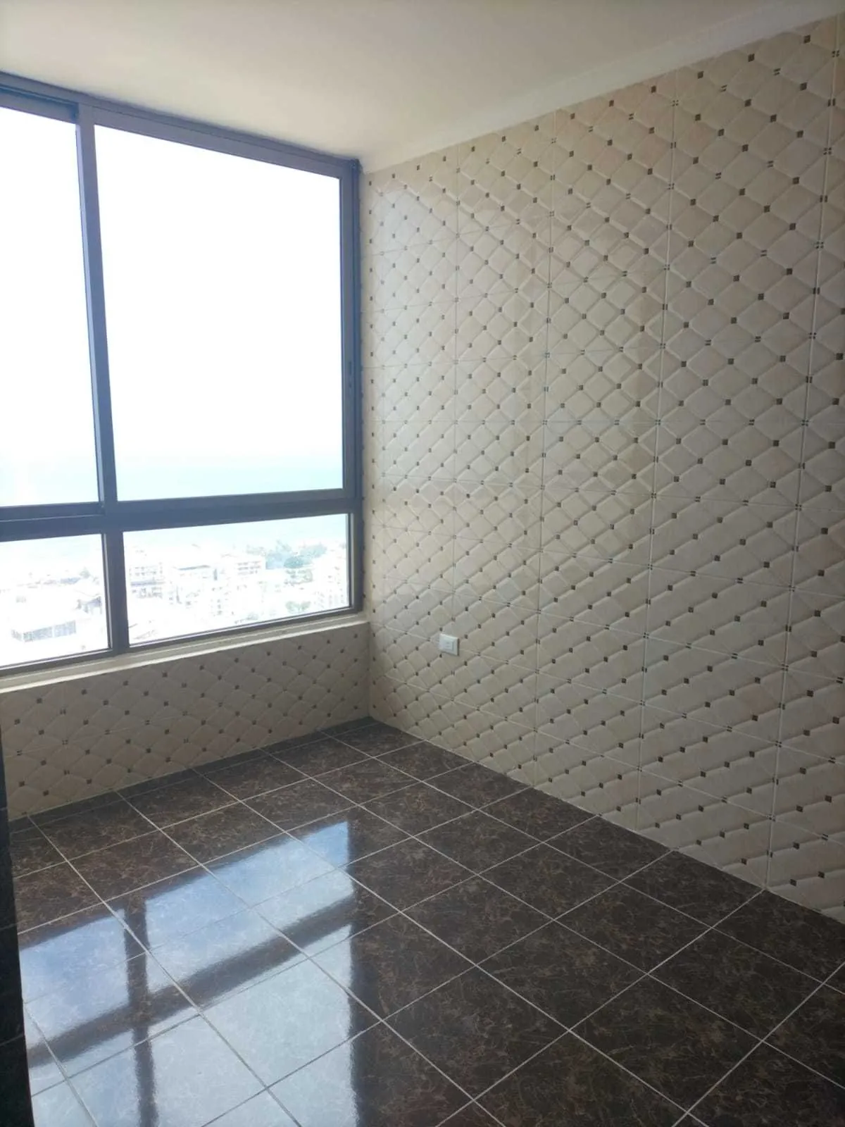 Apartment in Khaldeh, Aley with Breathtaking Sea View — الصورة 5