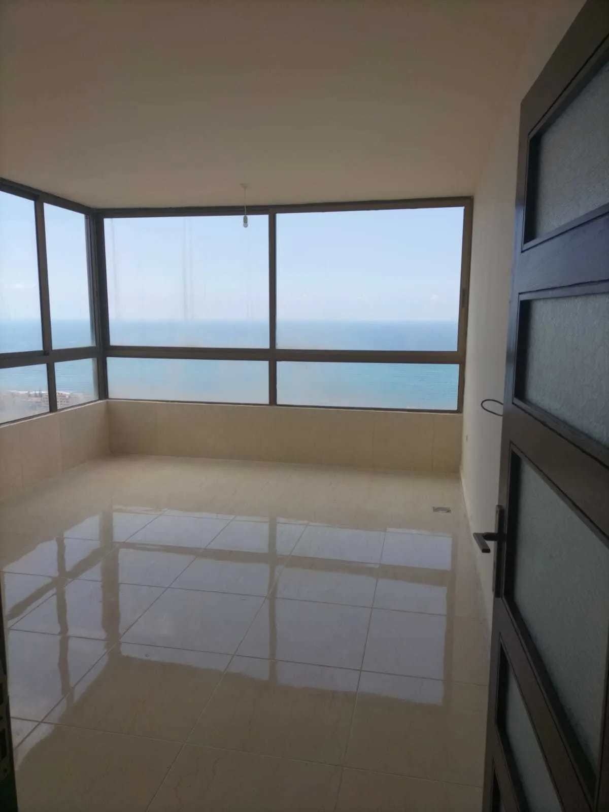 Apartment in Khaldeh, Aley, with Breathtaking Sea View — الصورة 2
