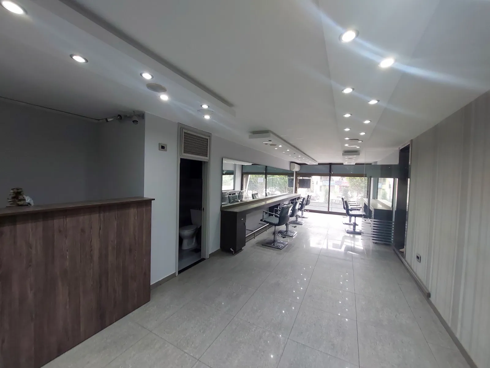 Furnished Shop/Salon in Beit El Chaar, Metn — photo 2