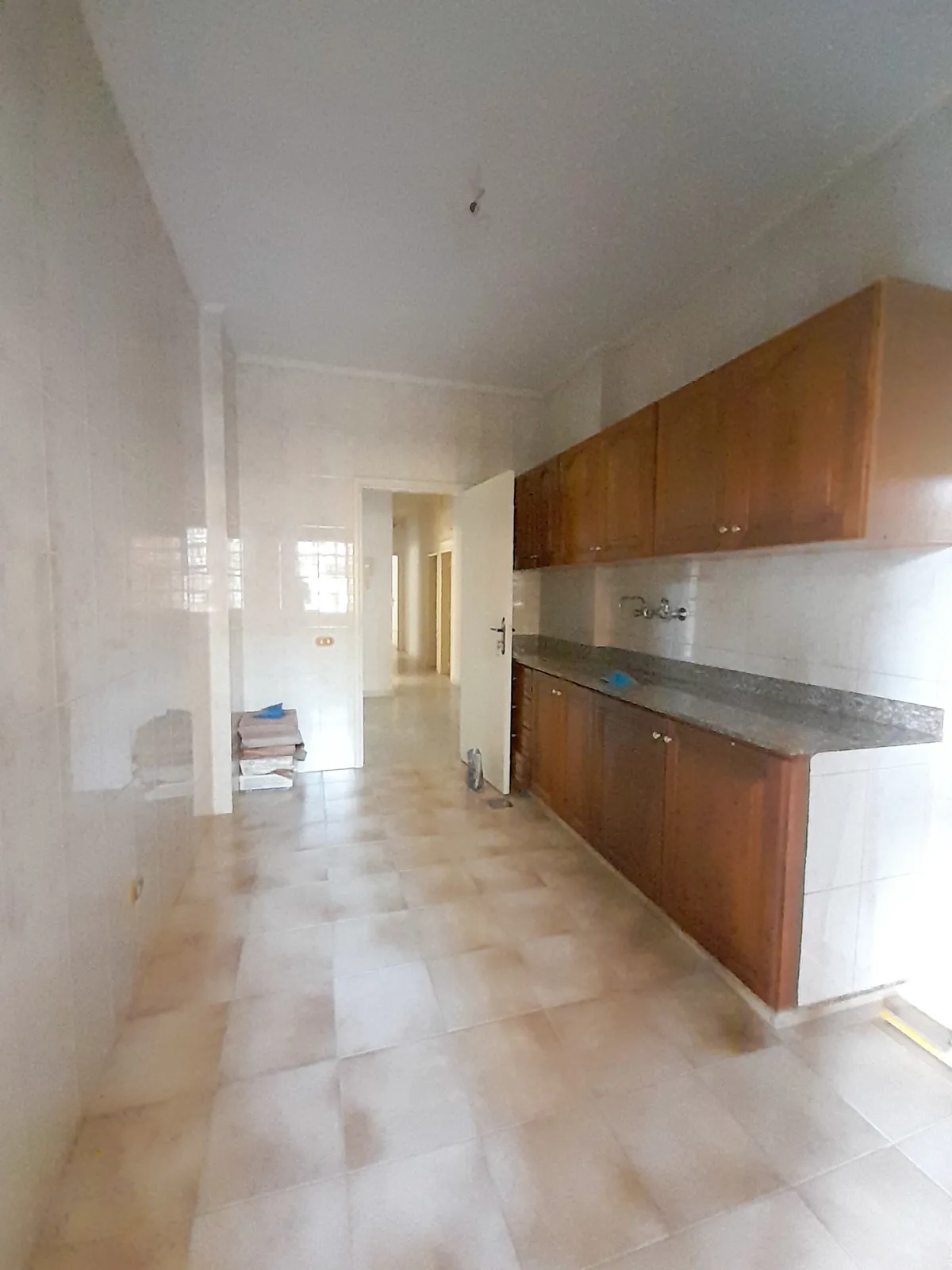 Prime Location Apartment in Adonis , Keserwan with Partial View — الصورة 2