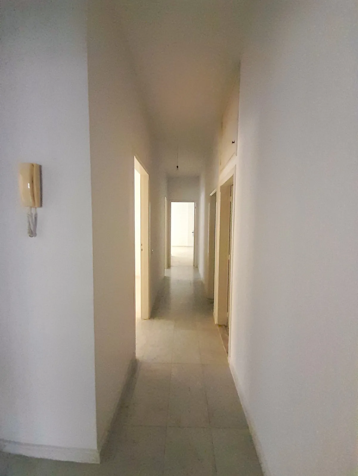 Prime Location Apartment in Adonis , Keserwan with Partial View — الصورة 4
