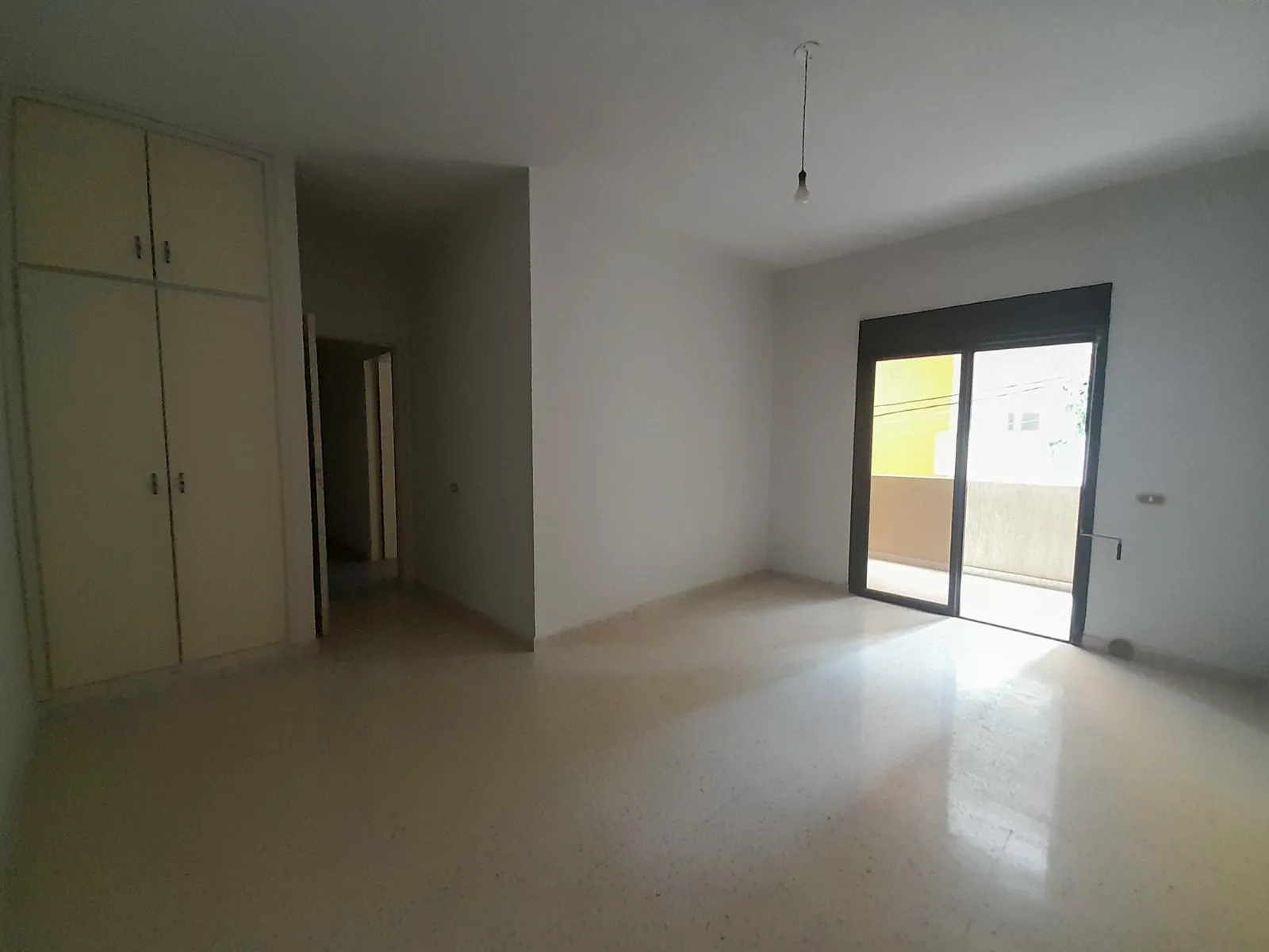 Prime Location Apartment in Adonis , Keserwan with Partial View — الصورة 5