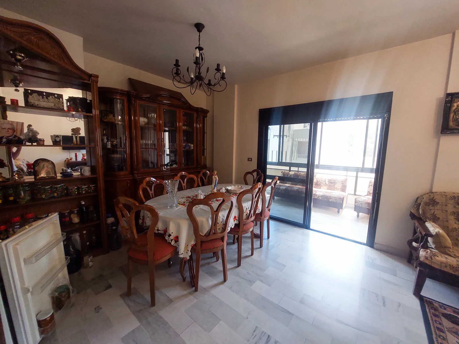 Fully Furnished Apartment in Aoukar, Metn — photo 2