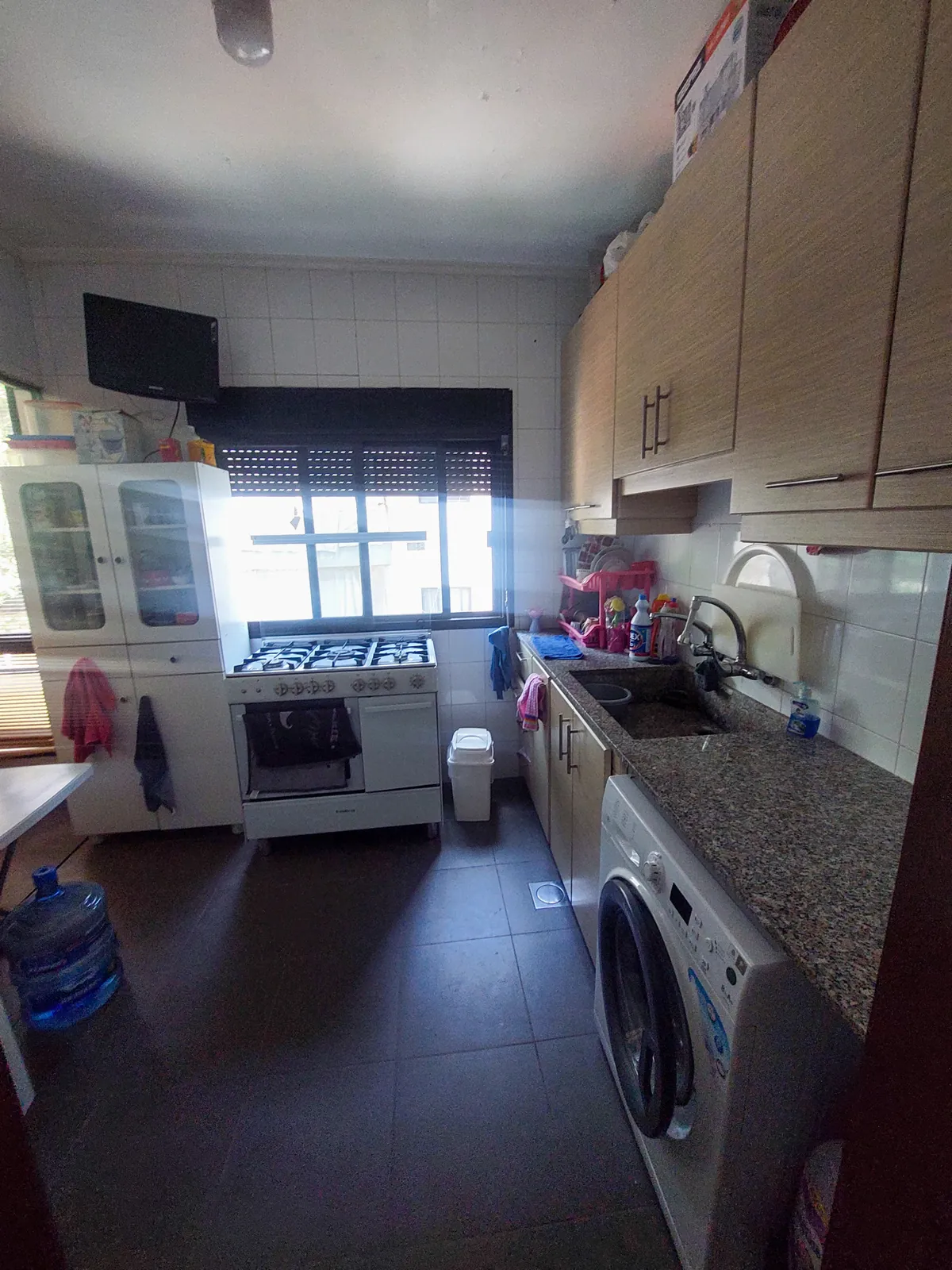 Fully Furnished Apartment in Aoukar, Metn — photo 4
