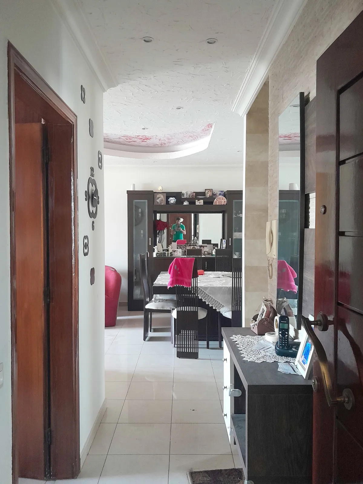 Apartment in Zouk Mikael , Keserwan with a Partial View — الصورة 2