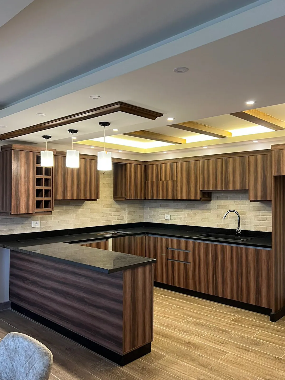Semi-Furnished Prime Location Duplex in Douar with Mountain View — photo 2