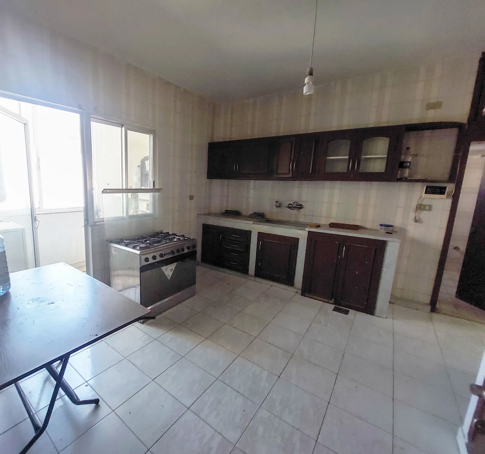 Prime Location Apartment in Aoukar, Metn — photo 3