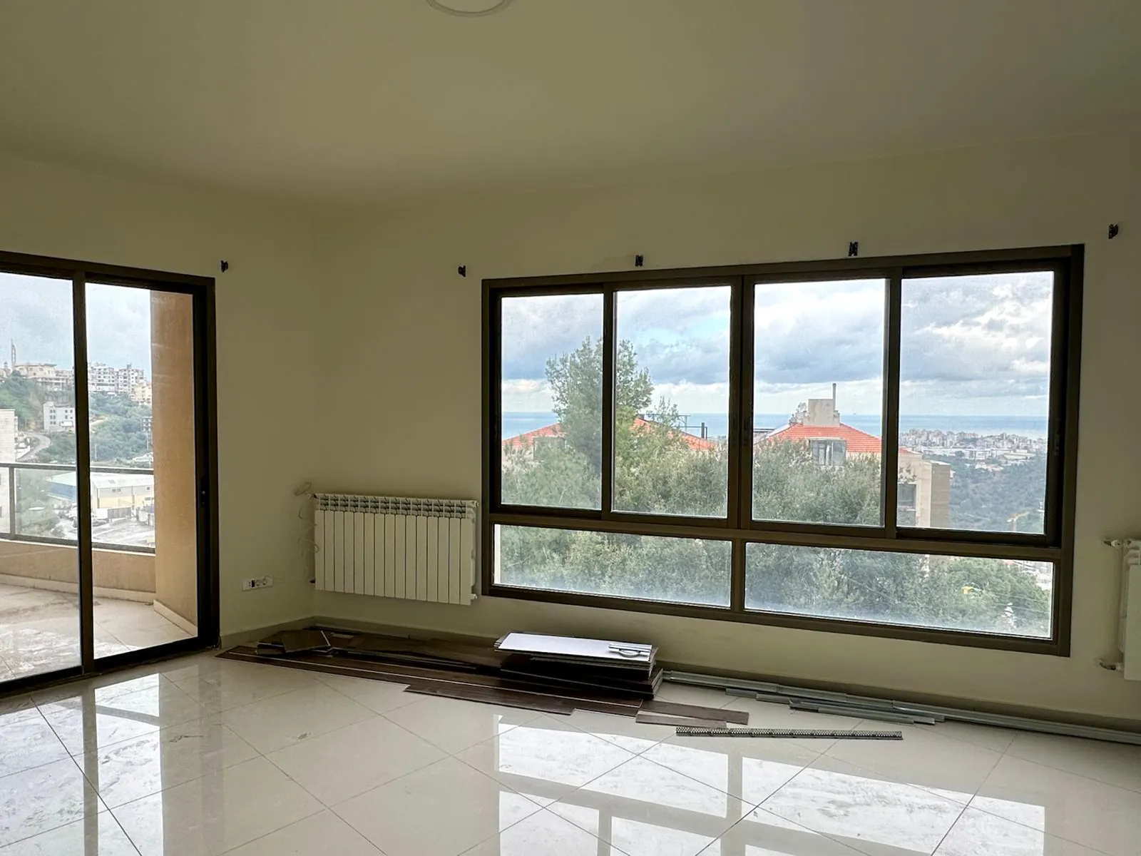 New Apartment in Mazraat Yachouh with View — photo 3