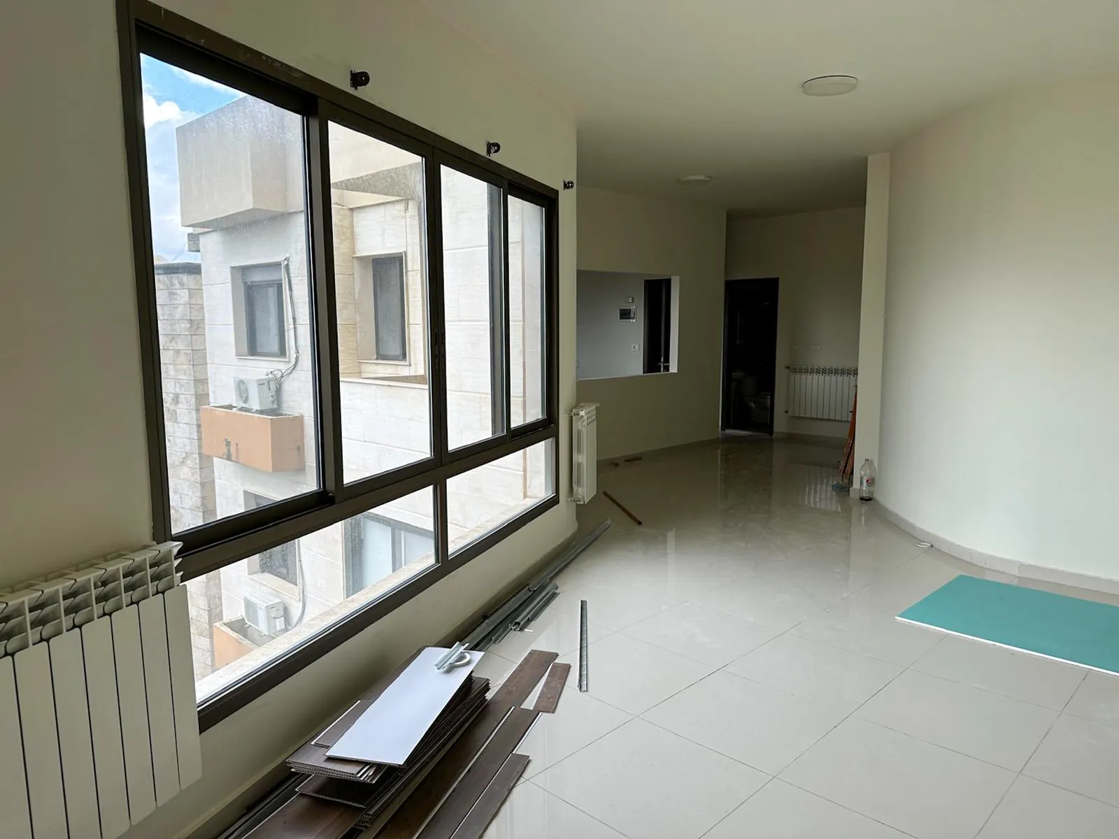 New Apartment in Mazraat Yachouh with View — photo 4