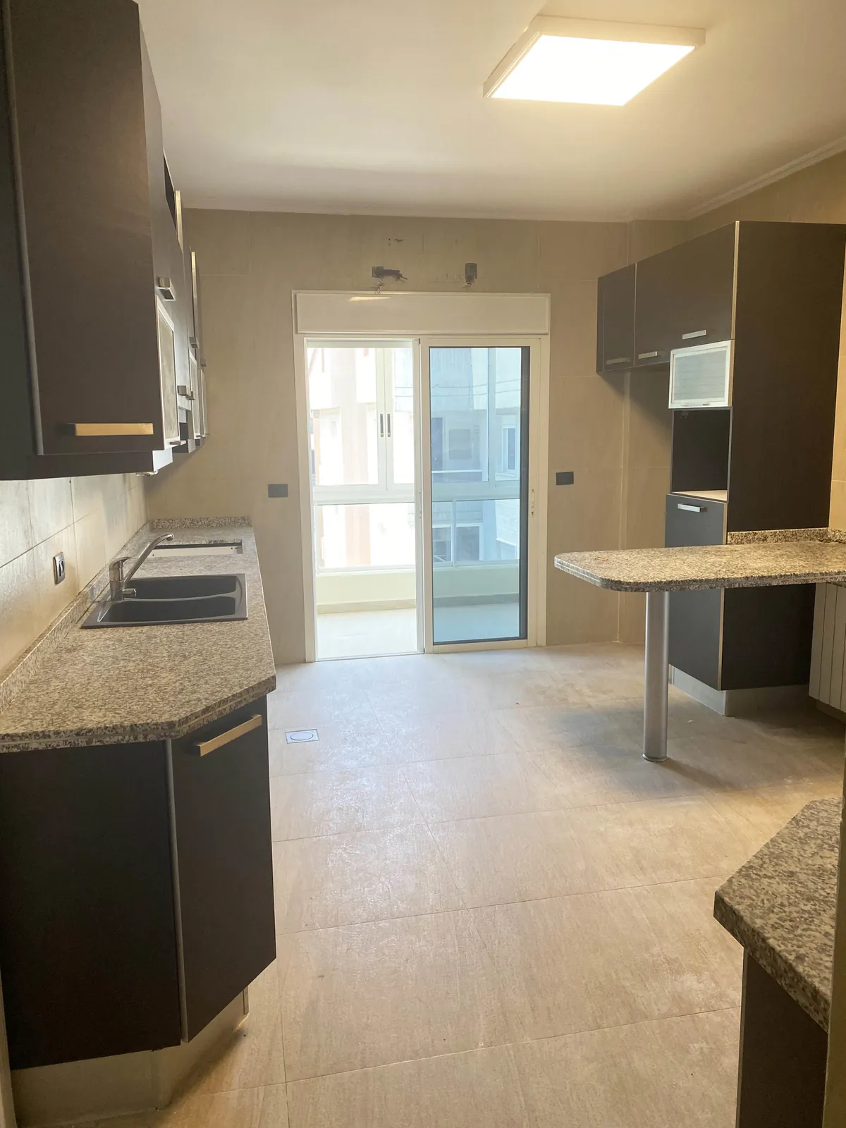 Apartment in Qannabet Broumana, Metn with Breathtaking Sea View — الصورة 3