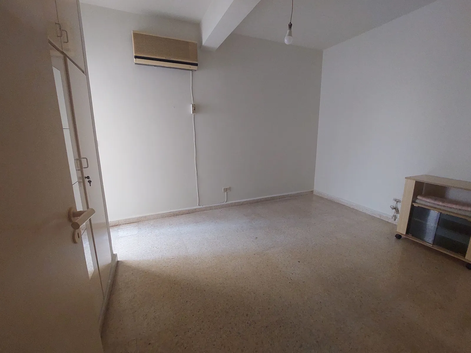Semi-Furnished Apartment in Beit El Chaar, Metn — photo 5