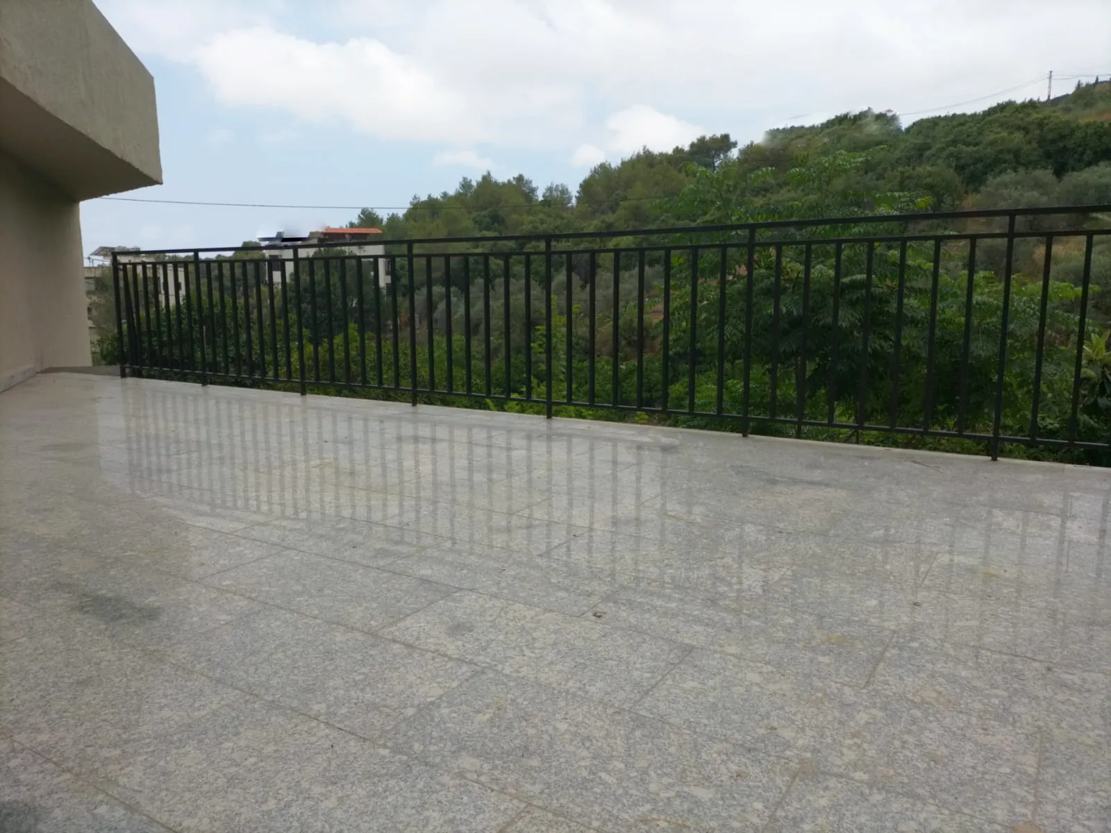 Apartment in Botchay, Baabda with Greenery View + Garden + Terrace