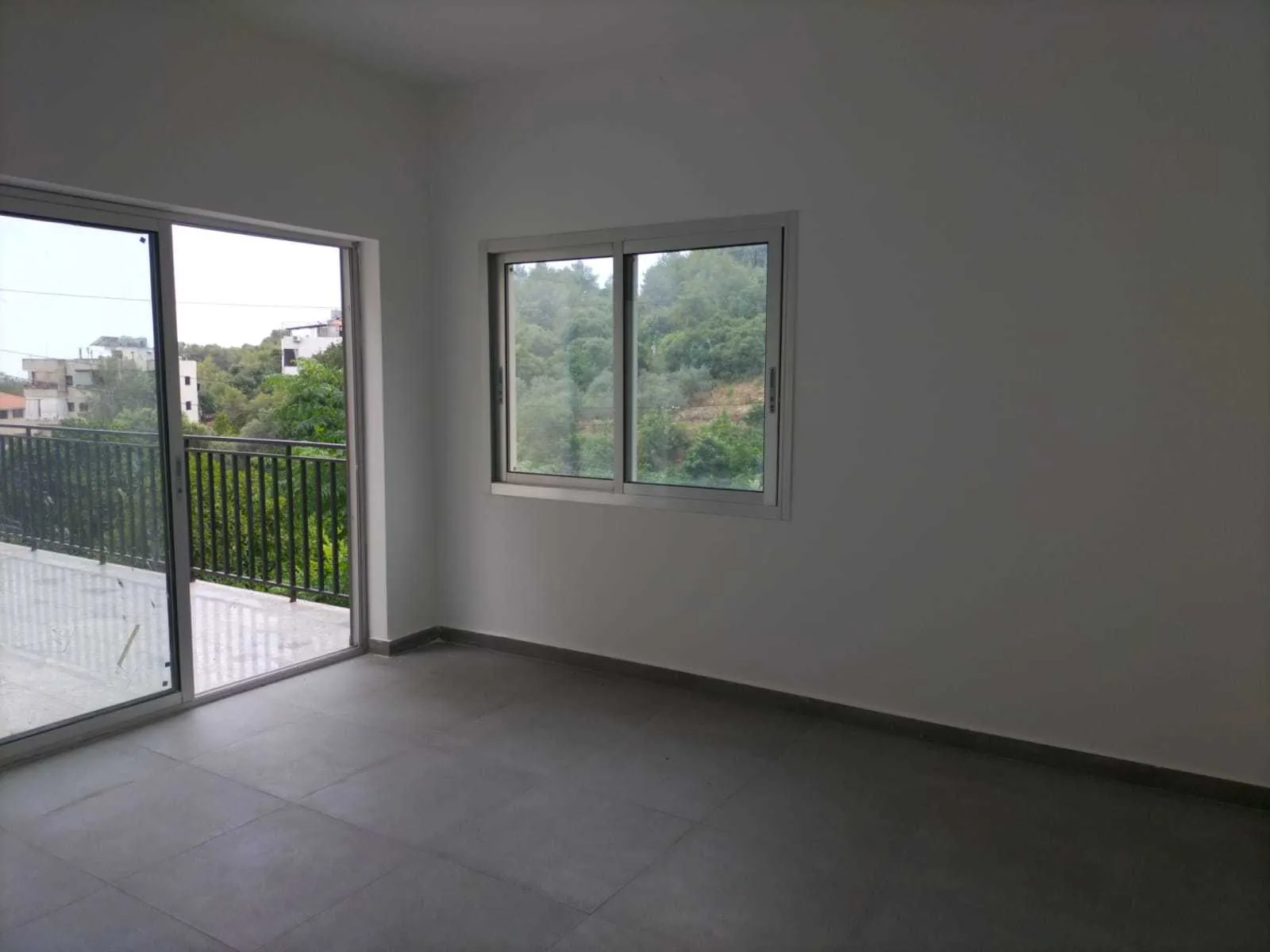 Apartment in Botchay, Baabda with Greenery View + Garden + Terrace — photo 4