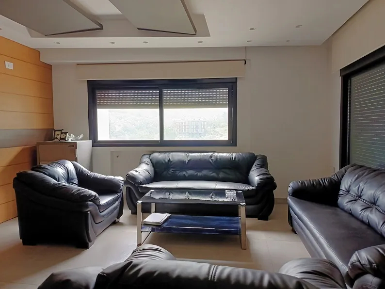 Furnished Office for Rent in Mansourieh, Metn Main Road — الصورة 2