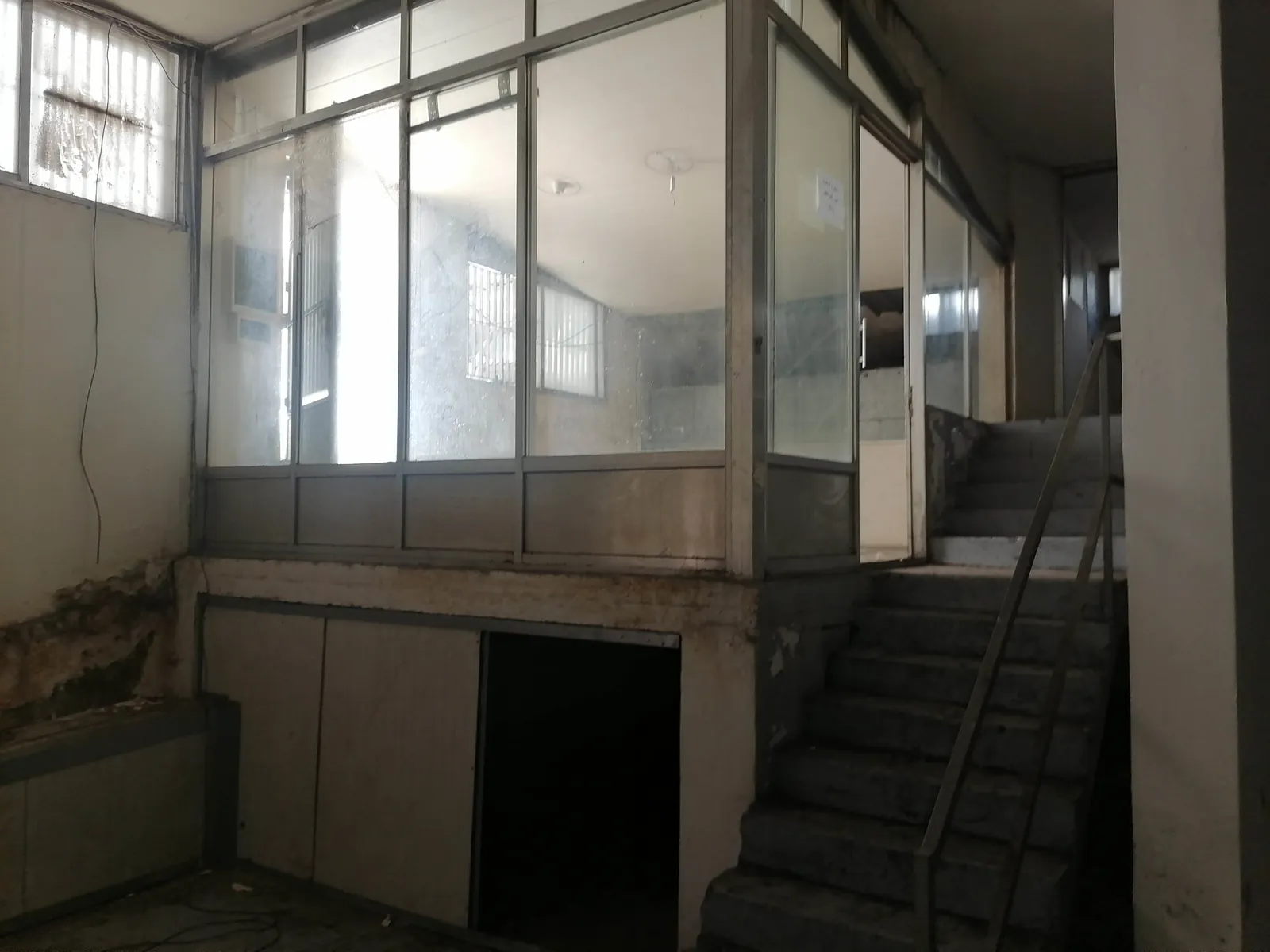 Warehouse in Dekwaneh , Metn — photo 4