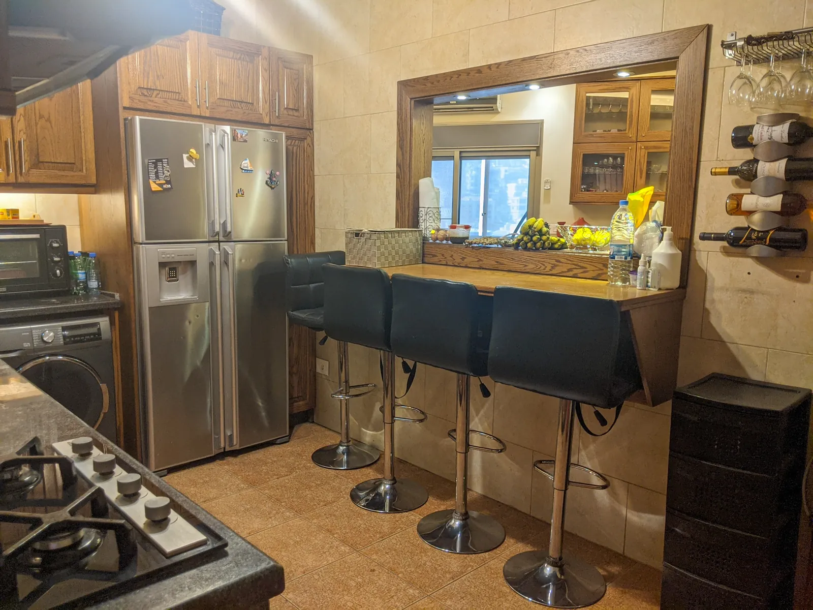 Fully Furnished Apartment for Sale/Rent in Aoukar, Metn with Terrace — الصورة 3