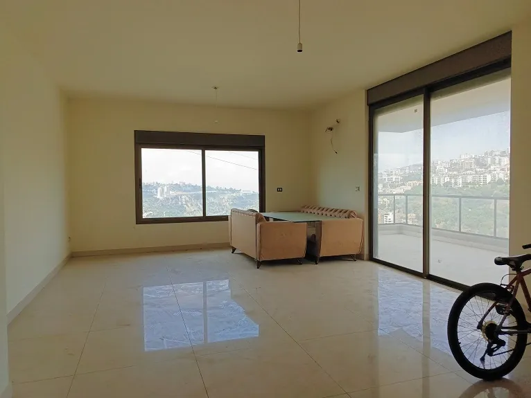 Apartment in Monteverde, Metn with Mountain and City View — photo 2