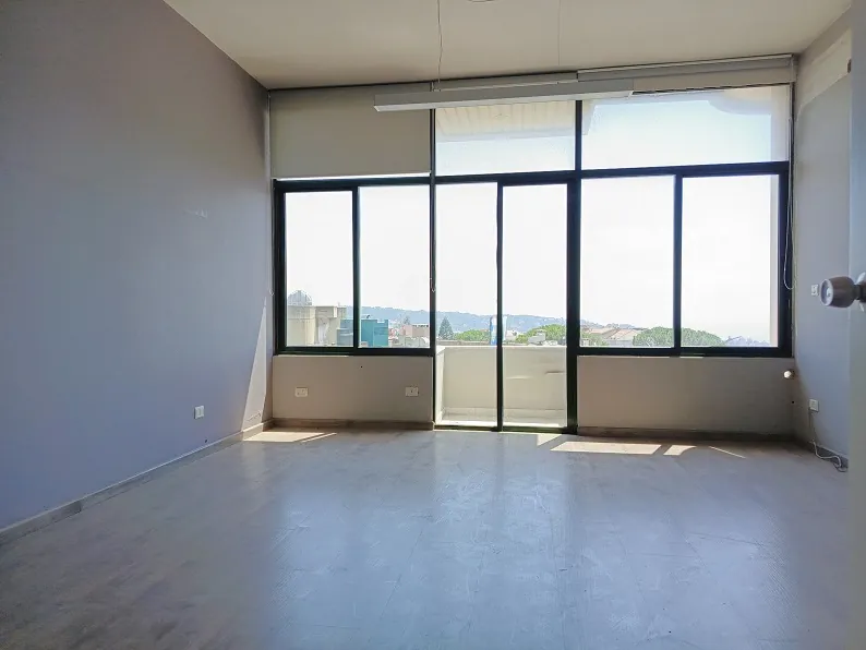 Prime Location Office for Rent in Mansourieh, Metn Main Road — photo 2