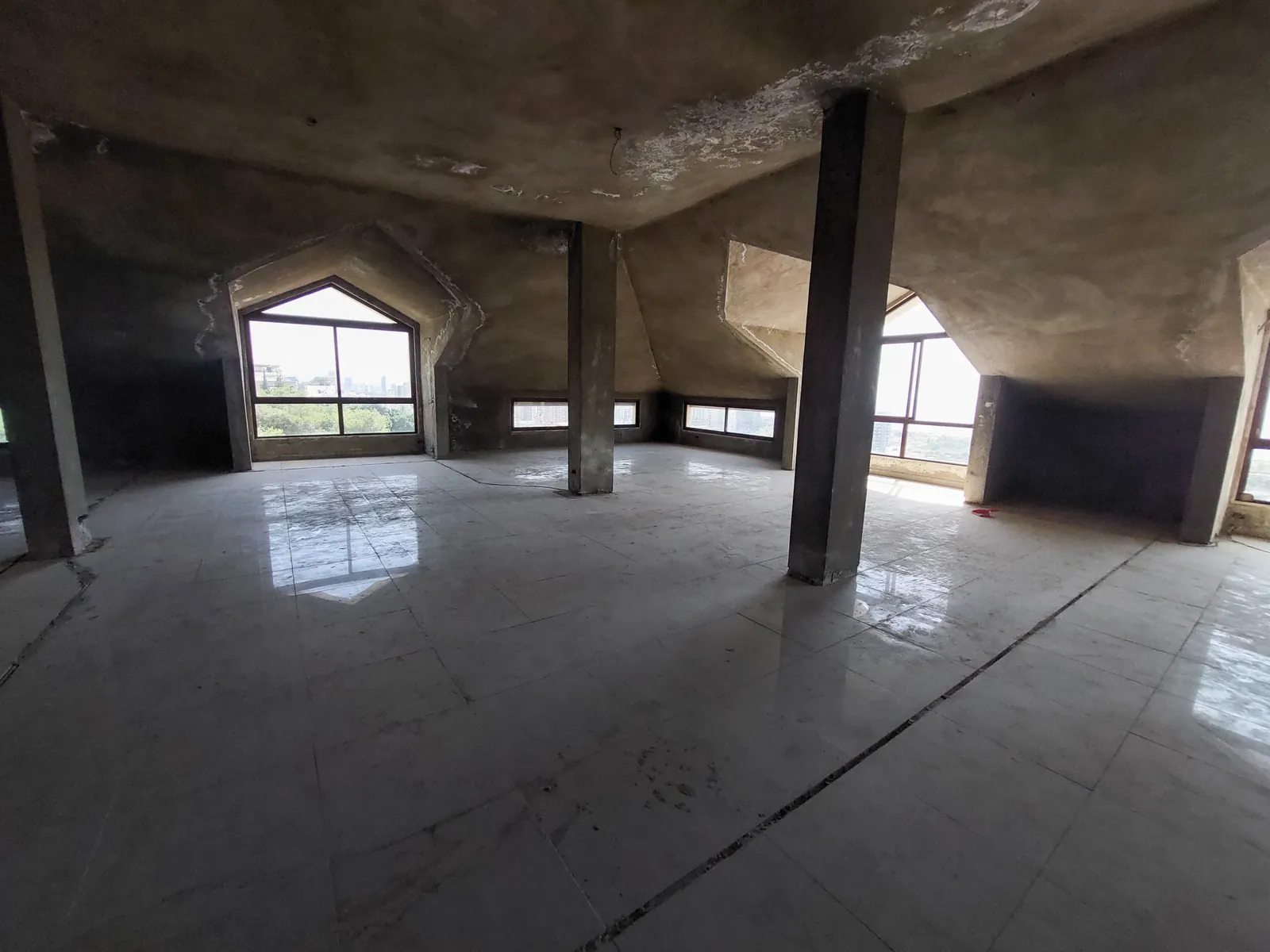 Full Building for Rent or for Sale in Dbayeh, Metn — الصورة 4