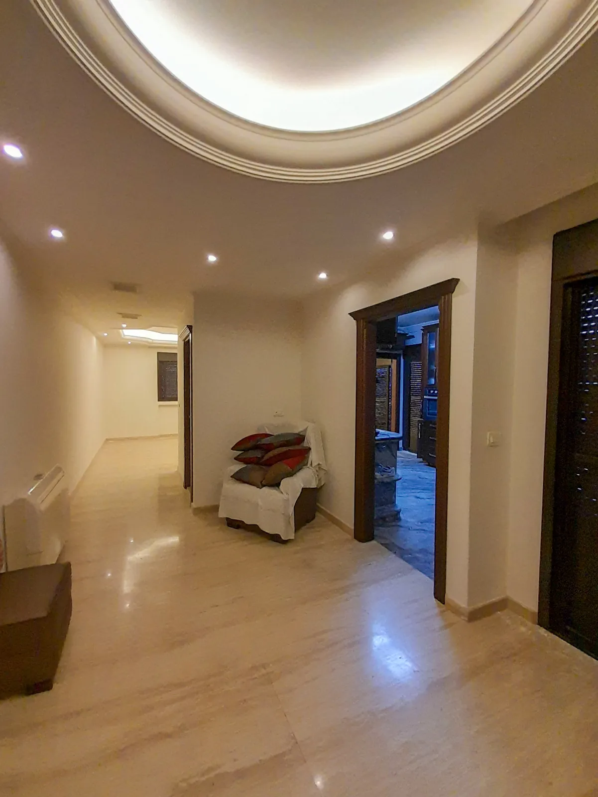 Furnished Apartment in Jeita with Mountain and Sea View — الصورة 3